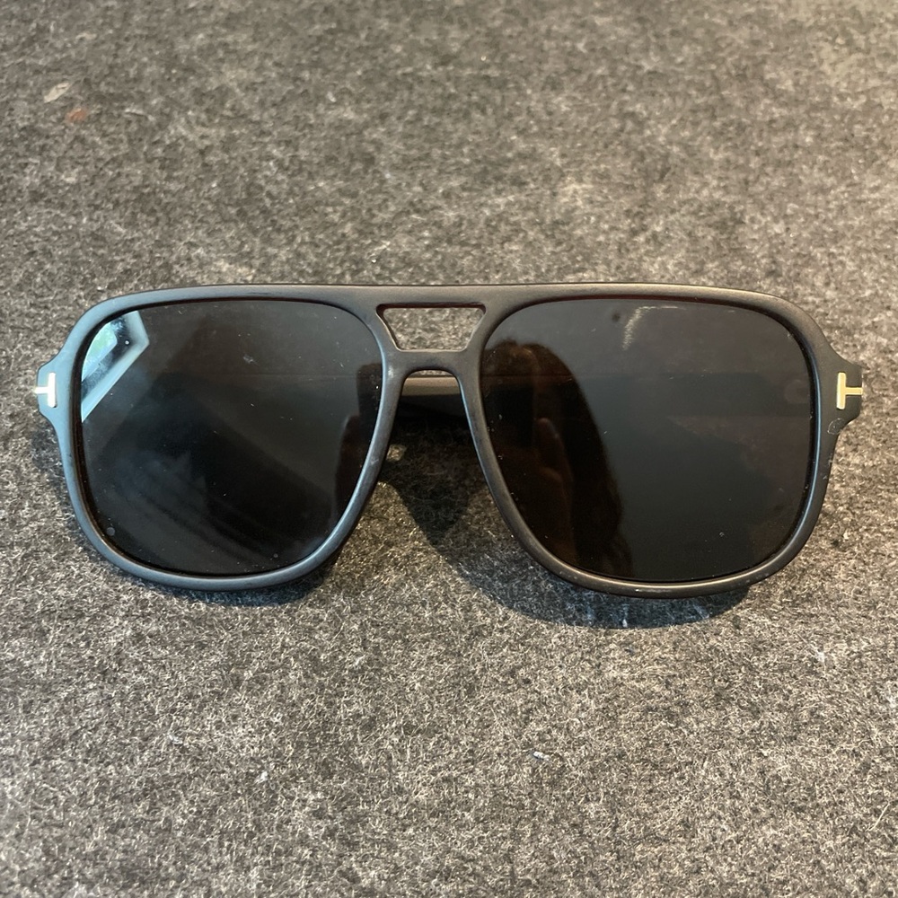Black Designer Sunglasses